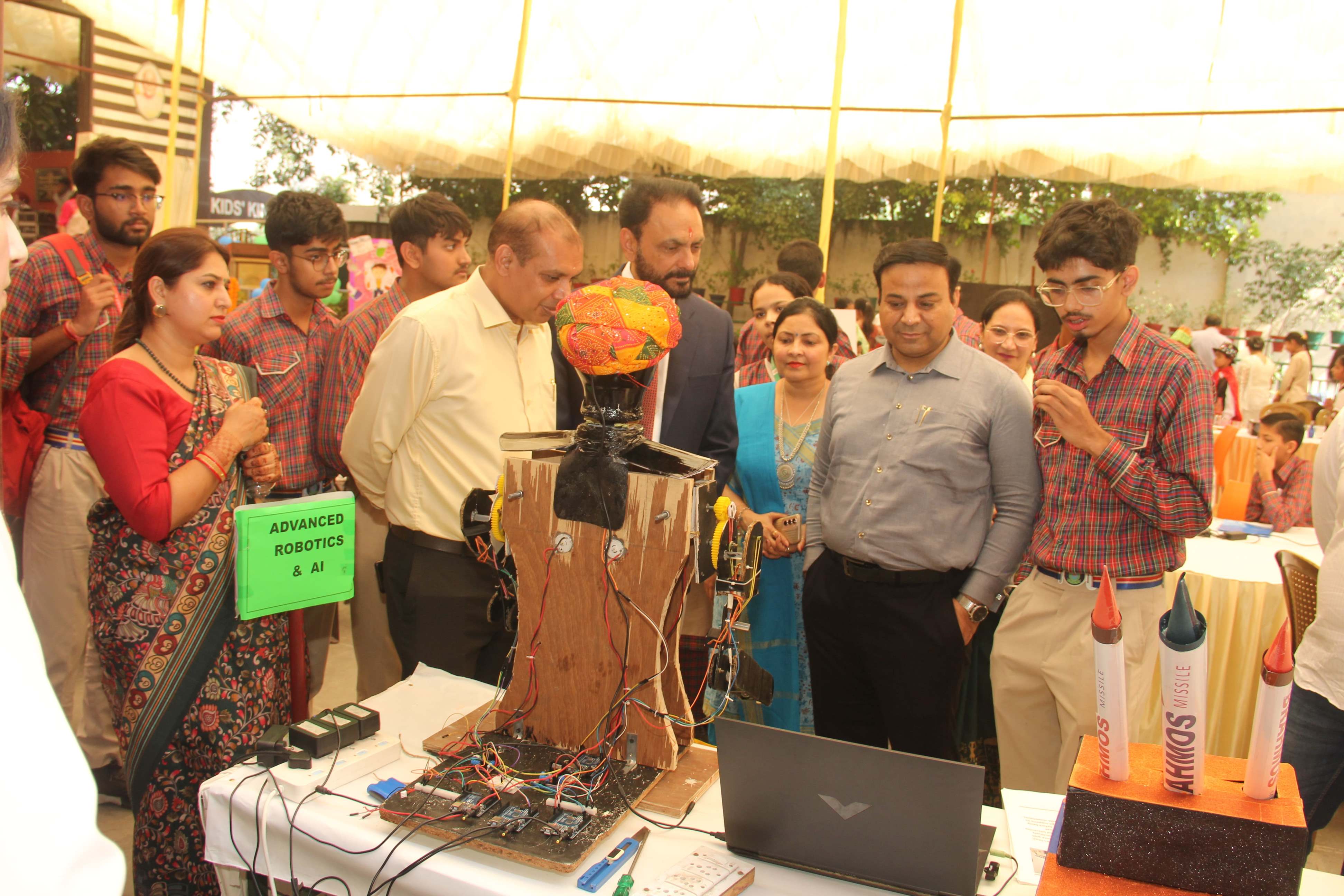 27 schools participated in DAV Public School Science Fair